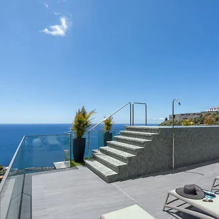 Hills I With Pool And Sea View *