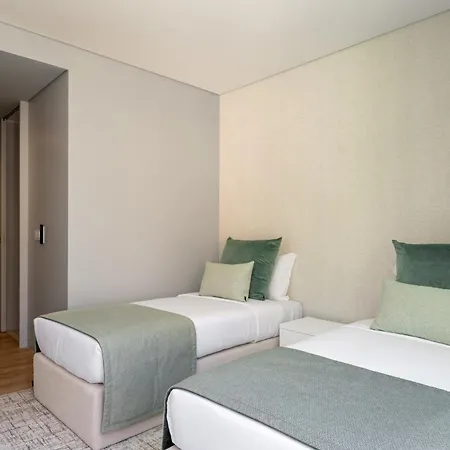 Апартаменты Hills I By An Island