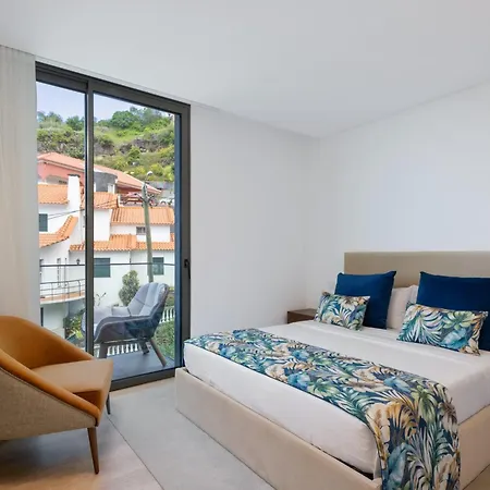 Hills I By An Island